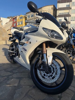 Triumph Daytona 675 SE 2009