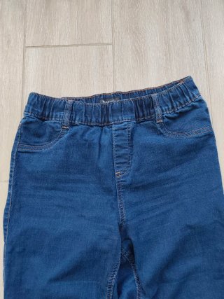 Pantalón Tobillero. Mujer.