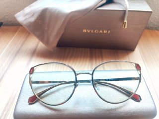Gafas Bvlgari Doradas y Rojas