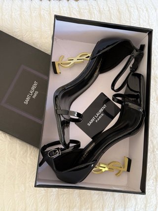 Zapatos YSL Negro/Dorado