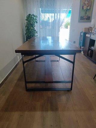 Mesa industrial artesanal madera y metal