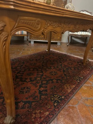 Mesa de comedor antigua
