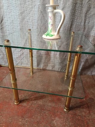 Mesa auxiliar vintage cristal y metal dorado