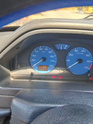 Peugeot 106 1.1 Max (2001) – Ideal para el día a d