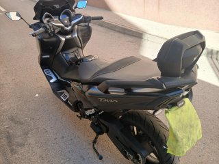 Yamaha TMAX 530 DX Negra