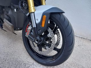 BMW R 1300 R