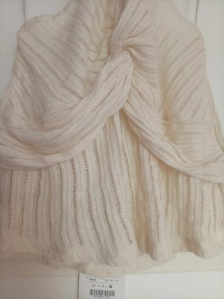 Top Pull and Bear Beige Talla XL