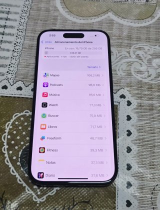 iPhone 15 Pro azul
