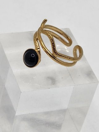 Anillo Chapado Oro Acero Quirúrgico Negro