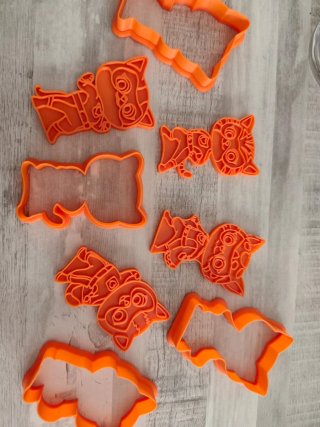 Molde Corta Galletas Superkitties Naranja