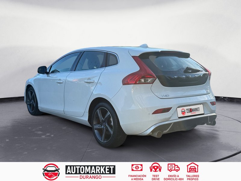 Volvo S40 2015, foto 4