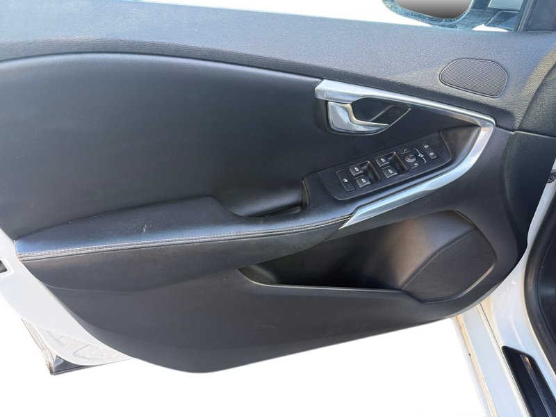 Volvo S40 2015, foto 12