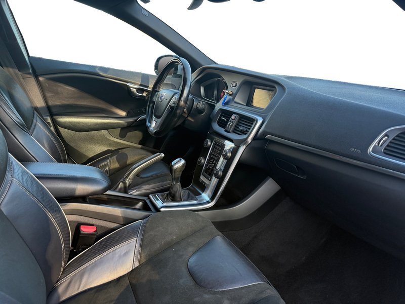 Volvo S40 2015, foto 17