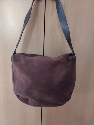 Bolso cuero con estampado floral