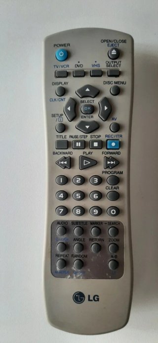 Lote mandos de vídeo VHS y Beta