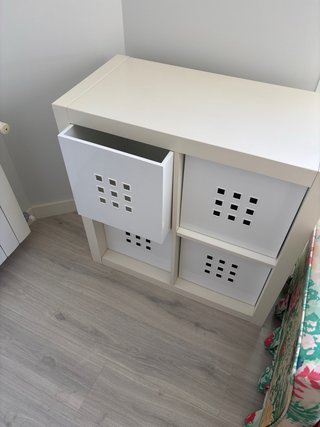Mueble infantil blanco