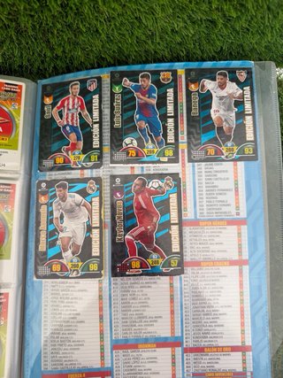 Lote de 2 álbumes Adrenalyn XL LaLiga Santander