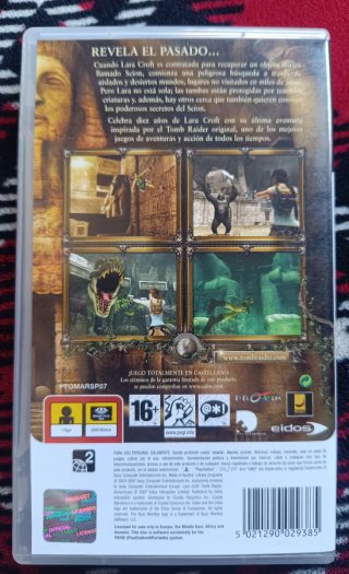 Lara Croft Tomb Raider Anniversary [PSP][COMPLETO]