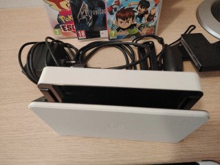 Nintendo Switch OLED Bianca + Giochi
