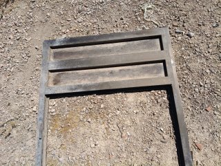 Puerta de aluminio con tirador