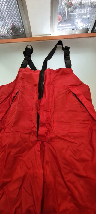 Chubasquero Sert Rojo Chaqueta y Pantalón
