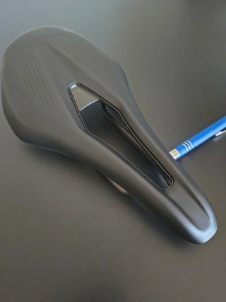 Sillín Fizik Argo Vento R1 Negro