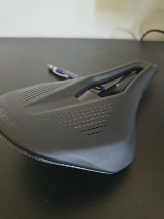 Sillín Fizik Argo Vento R1 Negro