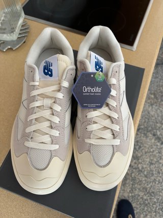 New Balance CT302 Beige/Blanco