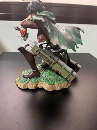 Figura Capitán Levi Attack on Titan