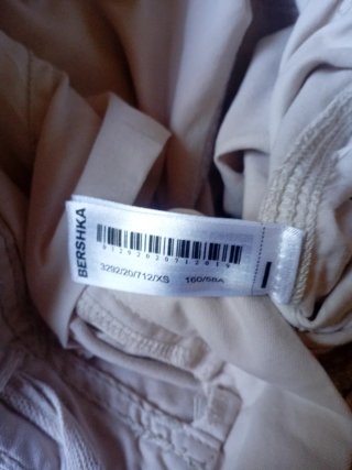 Bermudas Cargo Beige Bershka Talla XS