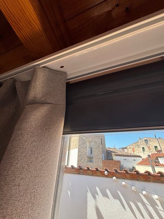 Juego de cortinas modernas con riel – excelente es