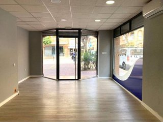 Local comercial en alquiler en Centro Ciudad en Paterna
