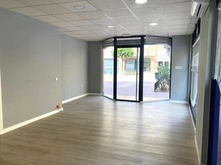 Local comercial en alquiler en Centro Ciudad en Paterna