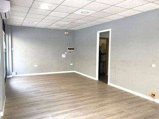 Local comercial en alquiler en Centro Ciudad en Paterna