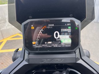 Vendo  honda xadv 750. Año 2024