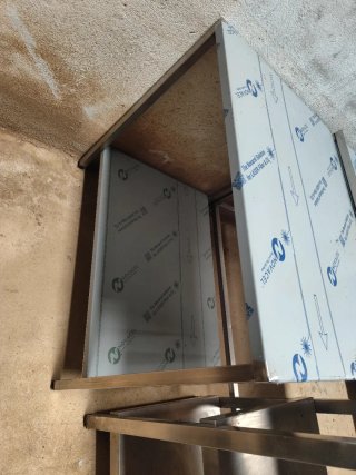 MESA CENTRAL ACERO REBAJADA MIRA MI PERFIL