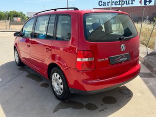 Volkswagen Touran DISTINTIVO B 2004