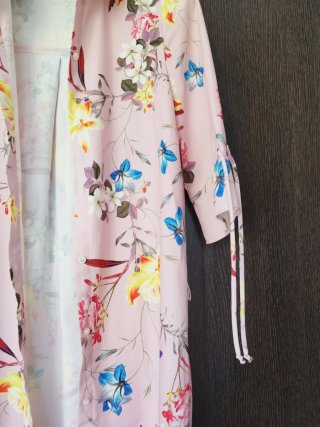 Kimono floral rosa talla S