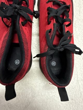 Zapatillas deportivas rojas talla 43