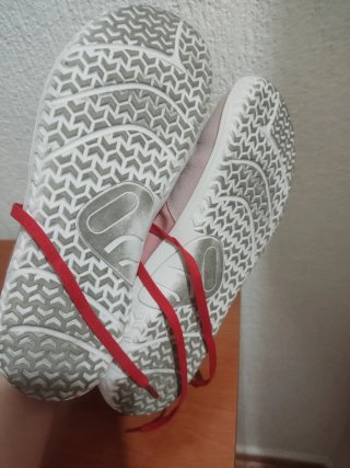 Zapatillas Etika Barefoot Rosas y Rojas