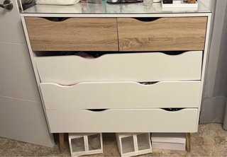 Cómoda de madera