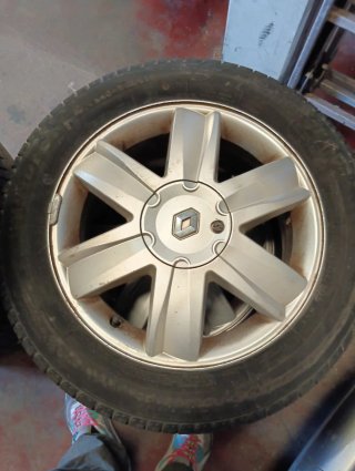 Llantas Renault Megane.