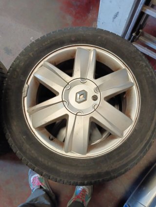 Llantas Renault Megane.