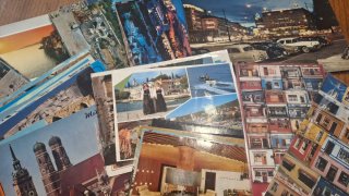 Lotto 995 Cartoline e 2 Ricordini miste mondo