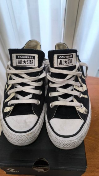 Converse Scarpe Zebrate Nere e Bianche Tg 36.5