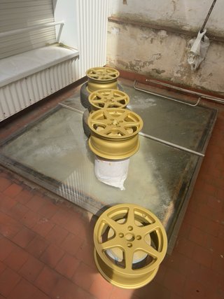Llantas Toora 15x7 4x100 Doradas