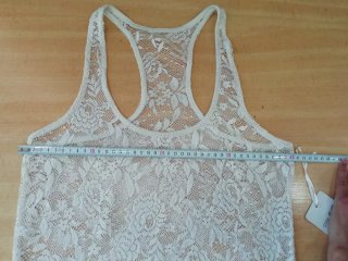 Camiseta nadadora encaje beige talla M