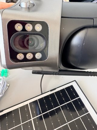 Cámara Vigilancia Solar WiFi PTZ 360° Exterior