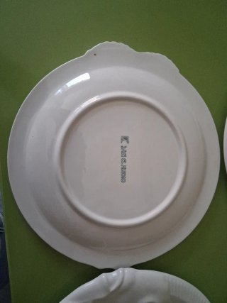Platos de cerámica con forma de pez