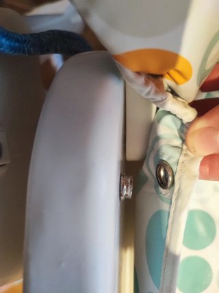 Trona infantil usada en casa de los abuelitos